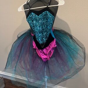 Beautiful dance costume by Costume Gallery - size youth medium